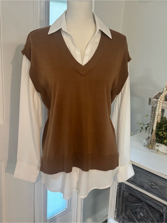Tops - Anne Klein Collared Shirt & V-Neck Sweater Vest Combo Top Size Small
